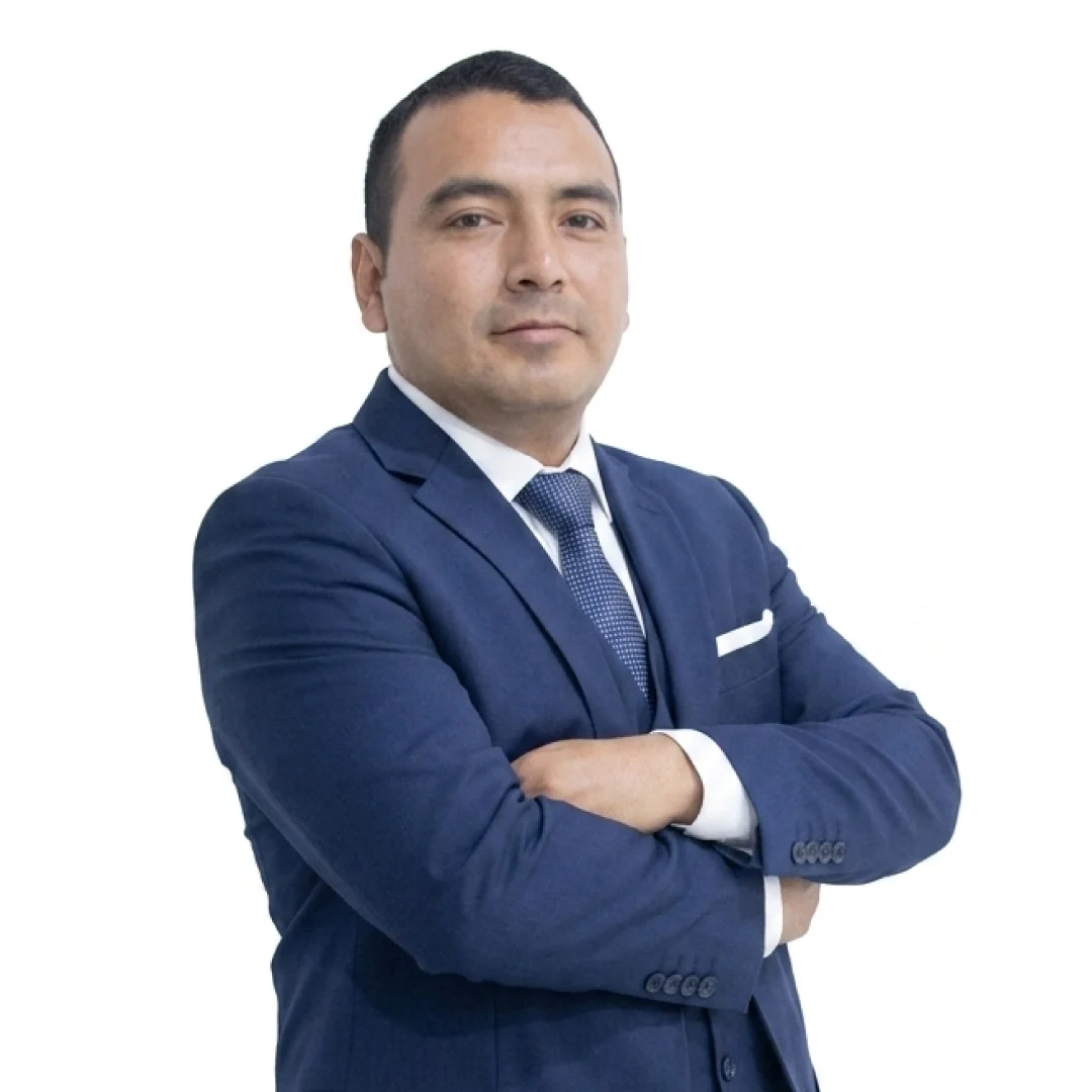 Junior Cerna Cruzado
